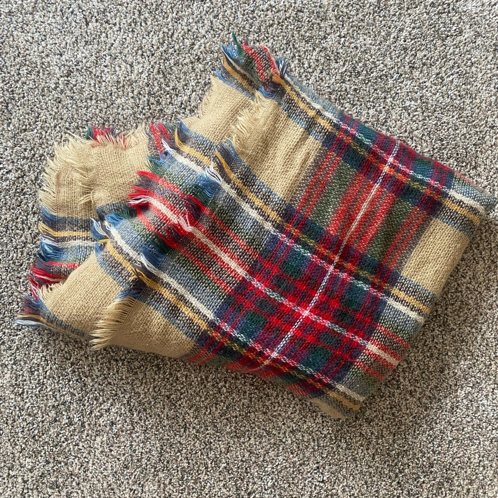 Scarf or wrap